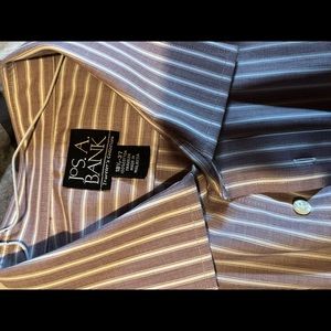 Never Worn Jos. A Bank 18.5x37 dress shirt